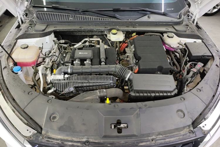 Used BYD Qin L 2025 DM-i Smart Drive 120KM Superior Model Engine Bay