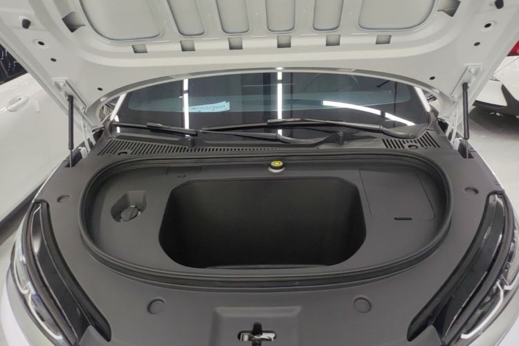 Used BYD Qin L 2025 EV 545KM Beyond Version Engine Bay