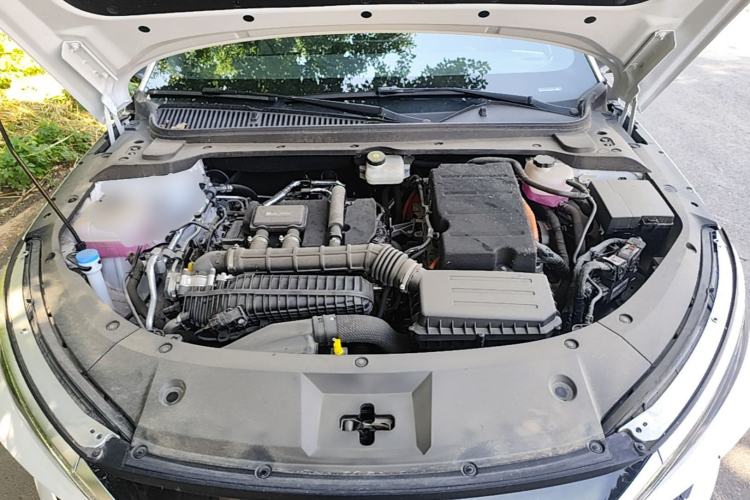 Used BYD Qin L 2025 DM-i Smart Drive 120KM Superior Model Engine Bay