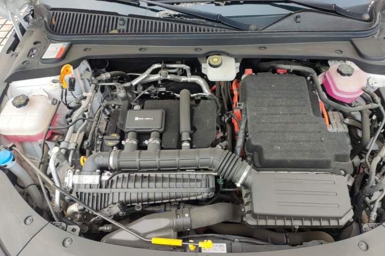 Used BYD Qin L 2025 DM-i Smart Drive 80KM Leading Model Engine Bay