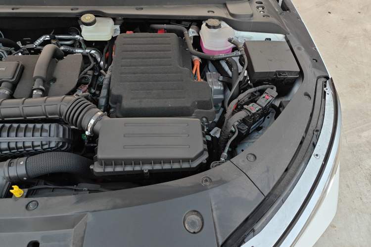 Used BYD Qin L 2025 DM-i Smart Drive 80KM Leading Model Engine Bay Left