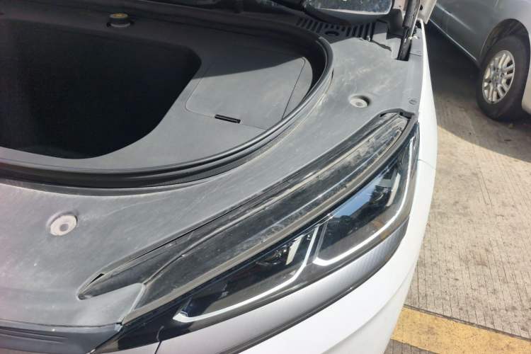 Used BYD Qin L 2025 EV 545KM Beyond Version Engine Bay Left