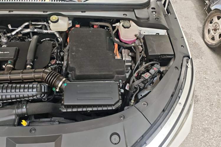 Used BYD Qin L 2025 DM-i Smart Drive 80KM Leading Model Engine Bay Left