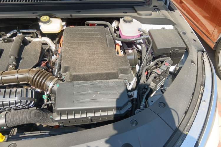 Used BYD Qin L 2025 DM-i Smart Drive 80KM Leading Model Engine Bay Left