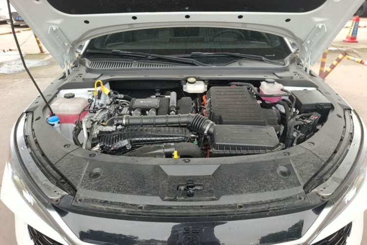 Used BYD Qin L 2025 DM-i Smart Drive 80KM Superior Model Engine Bay