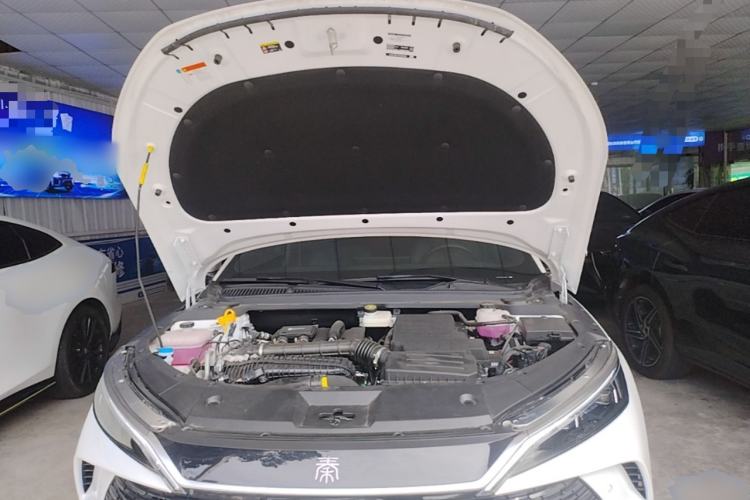Used BYD Qin L 2025 DM-i Smart Drive 80KM Leading Model Engine Bay