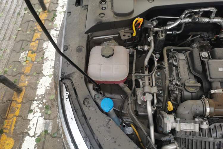Used BYD Qin L 2025 DM-i Smart Drive 80KM Leading Model Engine Bay Right