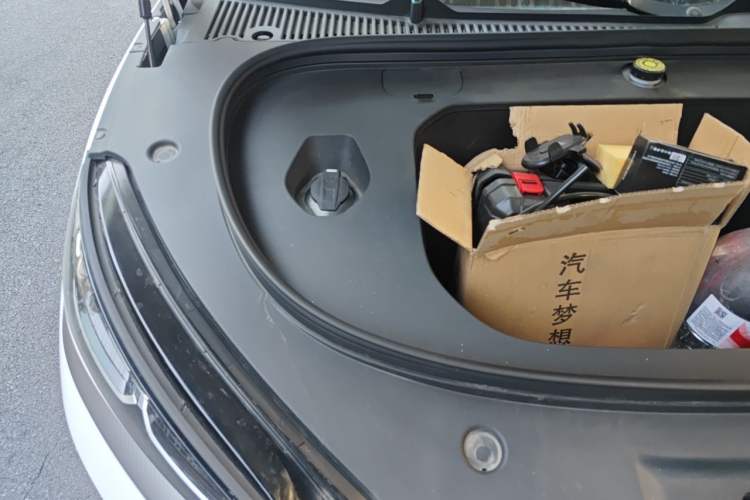 Used BYD Qin L 2025 EV 470KM Leading Edition Engine Bay Right