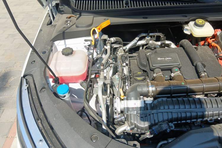 Used BYD Qin L 2025 DM-i Smart Drive 80KM Leading Model Engine Bay Right