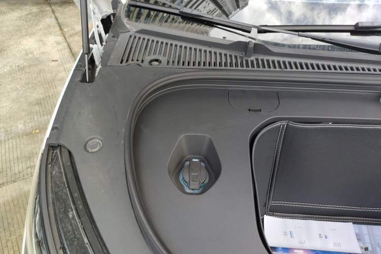 Used BYD Qin L 2025 EV 545KM Beyond Version Engine Bay Right