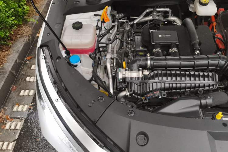 Used BYD Qin L 2025 DM-i Smart Drive 80KM Leading Model Engine Bay Right