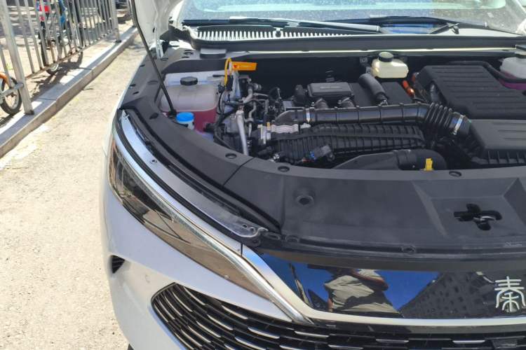Used BYD Qin L 2025 DM-i Smart Drive 80KM Leading Model Engine Bay Right