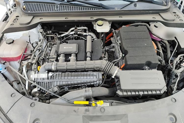 Used BYD Qin L 2025 DM-i Smart Drive 120KM Superior Model Engine Bay