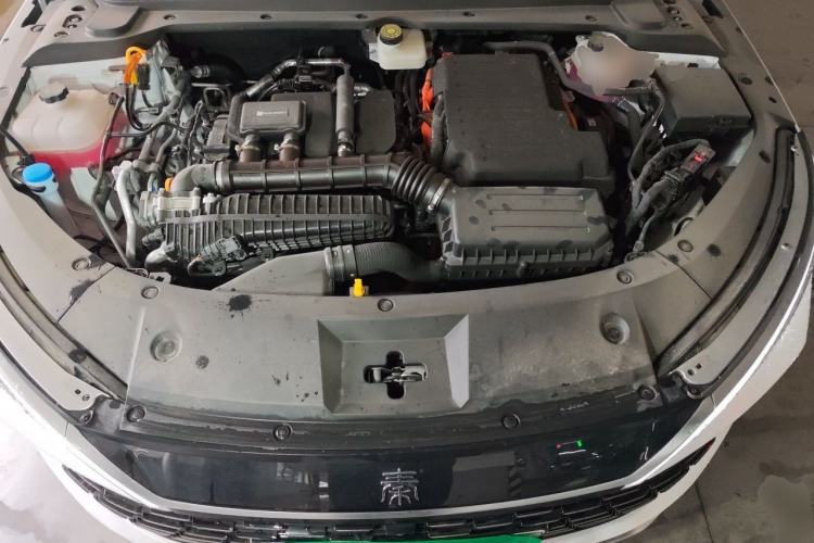 Used BYD Qin L 2025 DM-i Smart Drive 80KM Leading Model Engine Bay