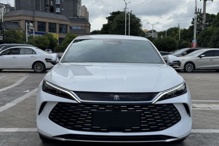 Used BYD Qin L 2025 DM-i Smart Drive 120KM Superior Model Exterior 1