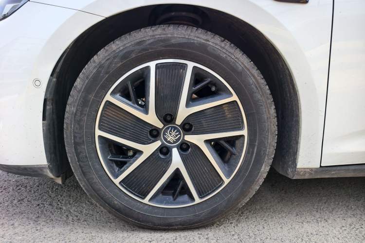 Used BYD Qin L 2025 DM-i Smart Drive 80KM Superior Model Exterior 15