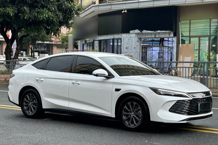 Used BYD Qin L 2025 DM-i Smart Drive 80KM Leading Model Exterior 2