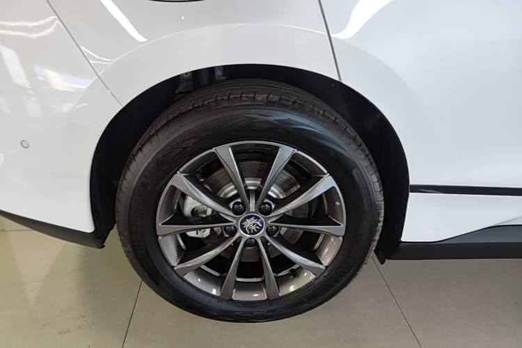 Used BYD Qin L 2025 EV 545KM Beyond Version Exterior 3