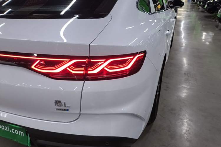 Used BYD Qin L 2025 DM-i Smart Drive 120KM Superior Model Exterior 3