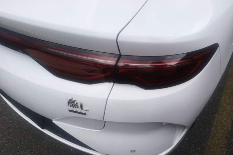 Used BYD Qin L 2025 EV 470KM Leading Edition Exterior 3