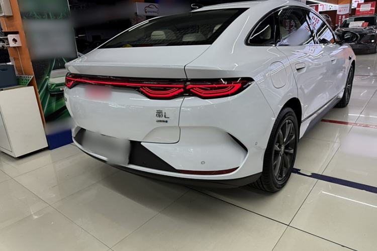 Used BYD Qin L 2025 EV 545KM Beyond Version Exterior 3