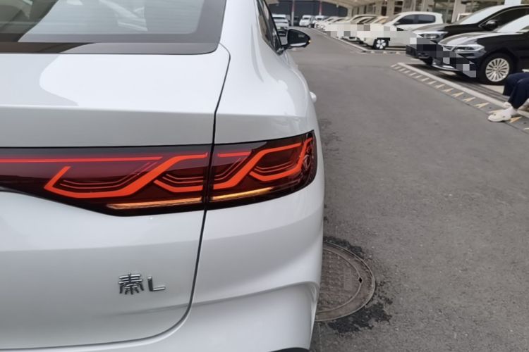 Used BYD Qin L 2025 DM-i Smart Drive 120KM Superior Model Exterior 3