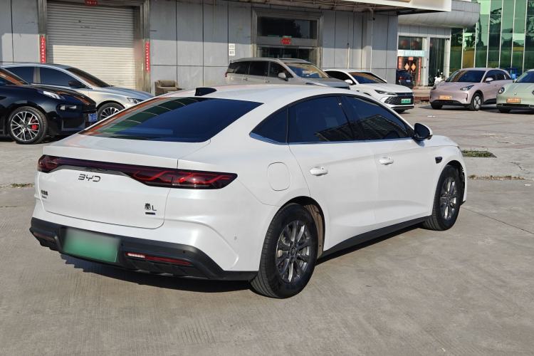 Used BYD Qin L 2025 DM-i Smart Drive 80KM Leading Model Exterior 5