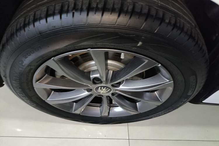Used BYD Qin L 2025 EV 545KM Beyond Version Exterior 5