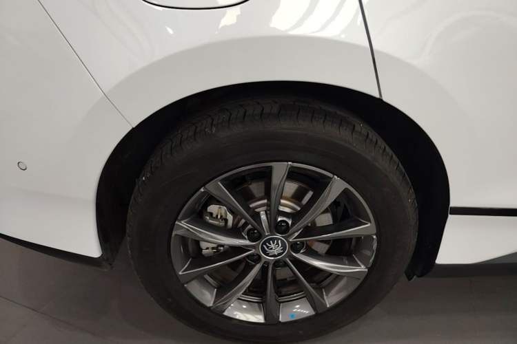 Used BYD Qin L 2025 EV 545KM Beyond Version Exterior 5