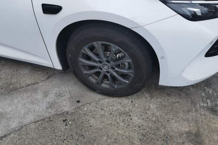 Used BYD Qin L 2025 DM-i Smart Drive 80KM Leading Model Exterior 7