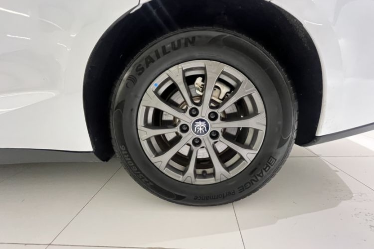 Used BYD Qin L 2025 DM-i Smart Drive 80KM Leading Model Exterior 8