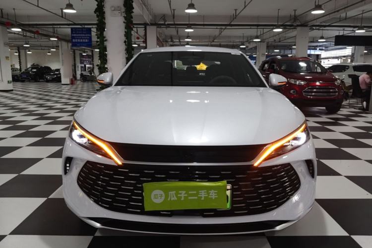 Used BYD Qin L 2025 DM-i Smart Drive 80KM Leading Model Front