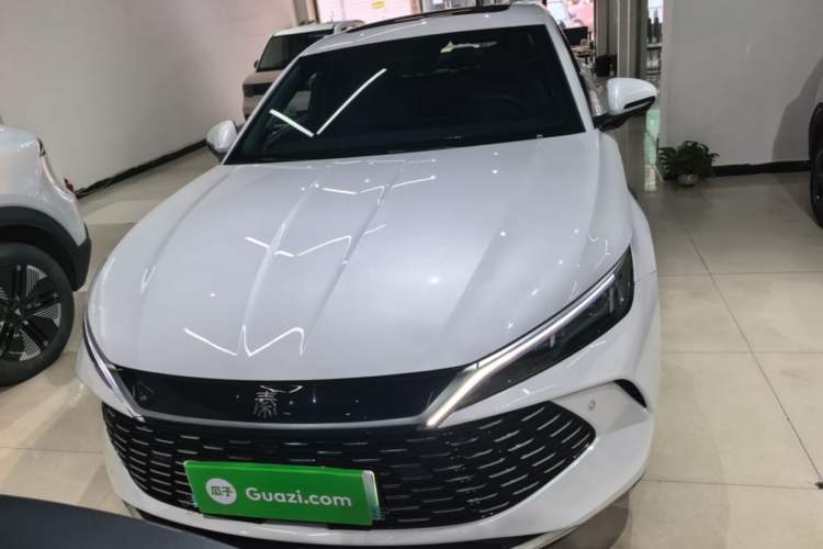Used BYD Qin L 2025 DM-i Smart Drive 120KM Superior Model Front