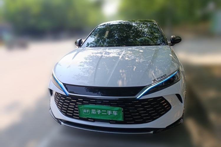 Used BYD Qin L 2025 DM-i Smart Drive 120KM Leading Model Front