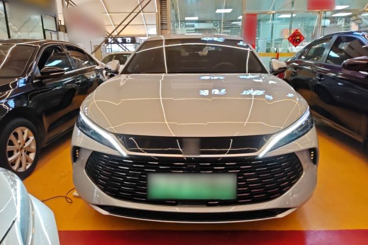 Used BYD Qin L 2025 DM-i Smart Drive 80KM Leading Model Front