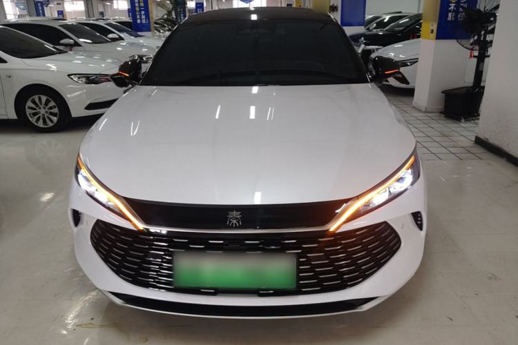 Used BYD Qin L 2025 DM-i Smart Drive 80KM Leading Model Front