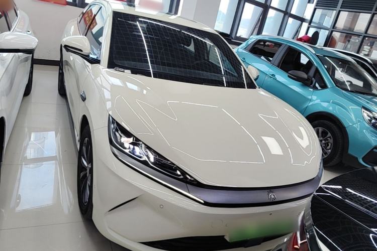 Used BYD Qin L 2025 EV 545KM Beyond Version Front