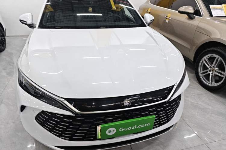 Used BYD Qin L 2025 DM-i Smart Drive 120KM Superior Model Front
