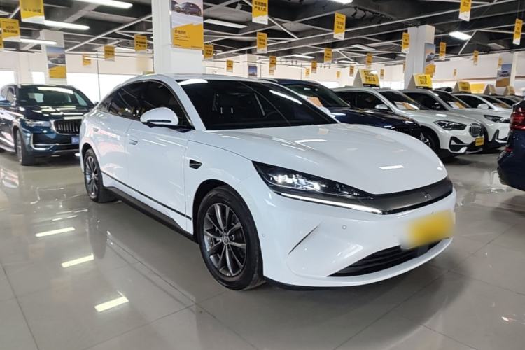 Used BYD Qin L 2025 EV 545KM Beyond Version Front Right 45 Deg