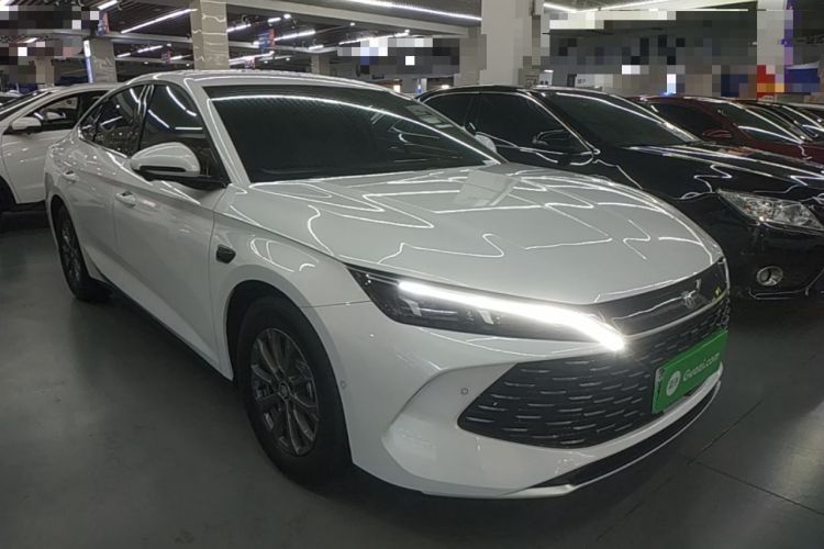 Used BYD Qin L 2025 DM-i Smart Drive 80KM Leading Model Front Right 45 Deg