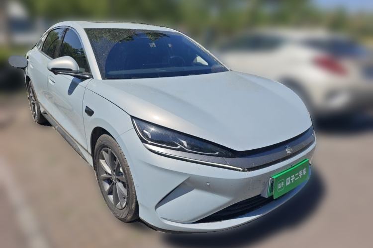 Used BYD Qin L 2025 EV 470KM Leading Edition Front Right 45 Deg