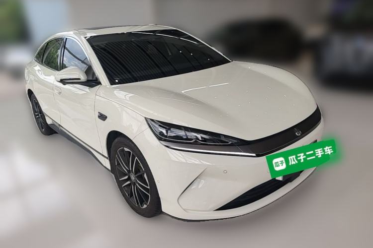 Used BYD Qin L 2025 EV 545KM Excellence Edition Front Right 45 Deg