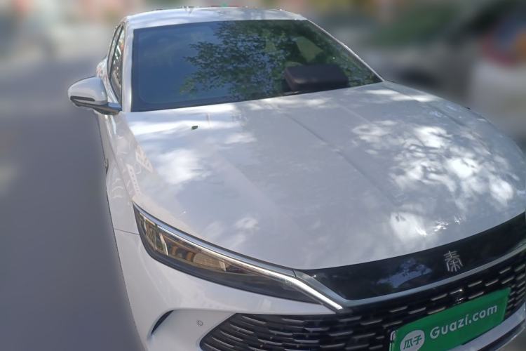 Used BYD Qin L 2025 DM-i Smart Drive 80KM Leading Model Front Right 45 Deg