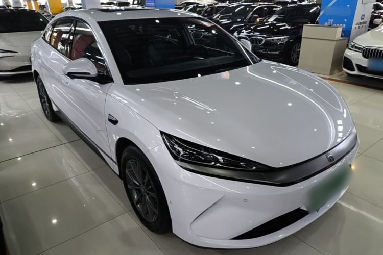 Used BYD Qin L 2025 EV 545KM Beyond Version Front Right 45 Deg