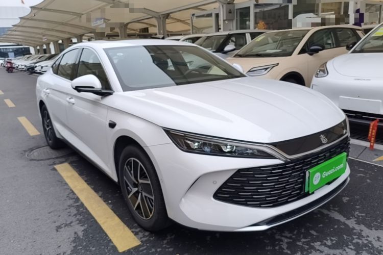 Used BYD Qin L 2025 DM-i Smart Drive 120KM Superior Model Front Right 45 Deg