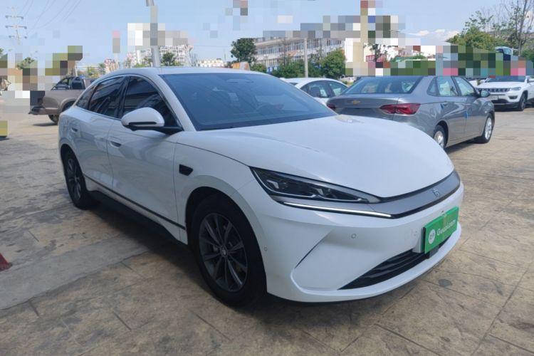 Used BYD Qin L 2025 EV 470KM Leading Edition Front Right 45 Deg