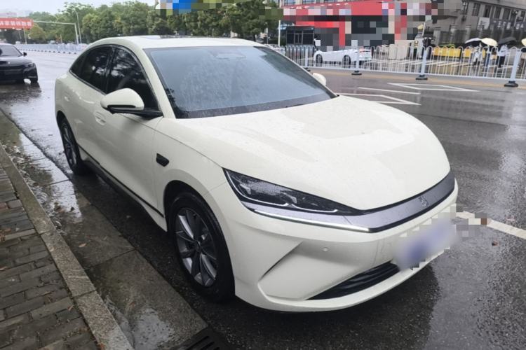 Used BYD Qin L 2025 EV 470KM Leading Edition Front Right 45 Deg