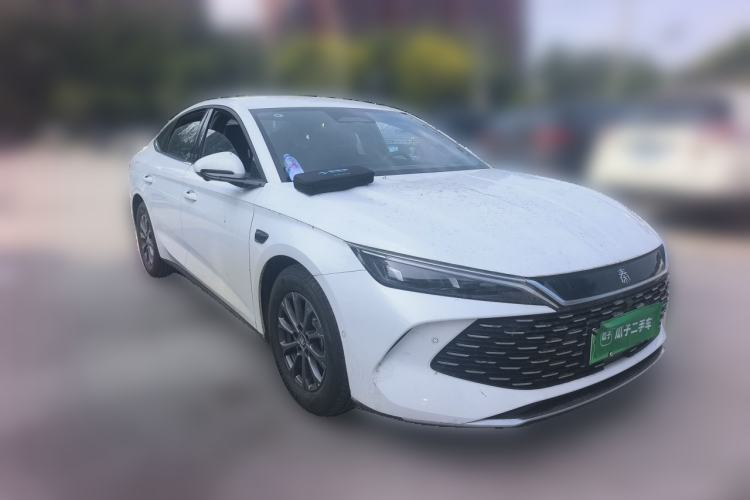 Used BYD Qin L 2025 DM-i Smart Drive 80KM Leading Model Front Right 45 Deg