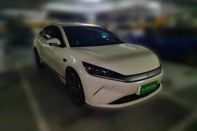 Used BYD Qin L 2025 EV 545KM Excellence Edition Front Right 45 Deg