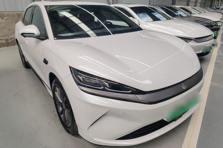 Used BYD Qin L 2025 EV 545KM Beyond Version Front Right 45 Deg